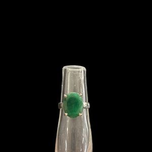 Large oval emerald statement ring set in sterling‎ silver size 7-1/2.